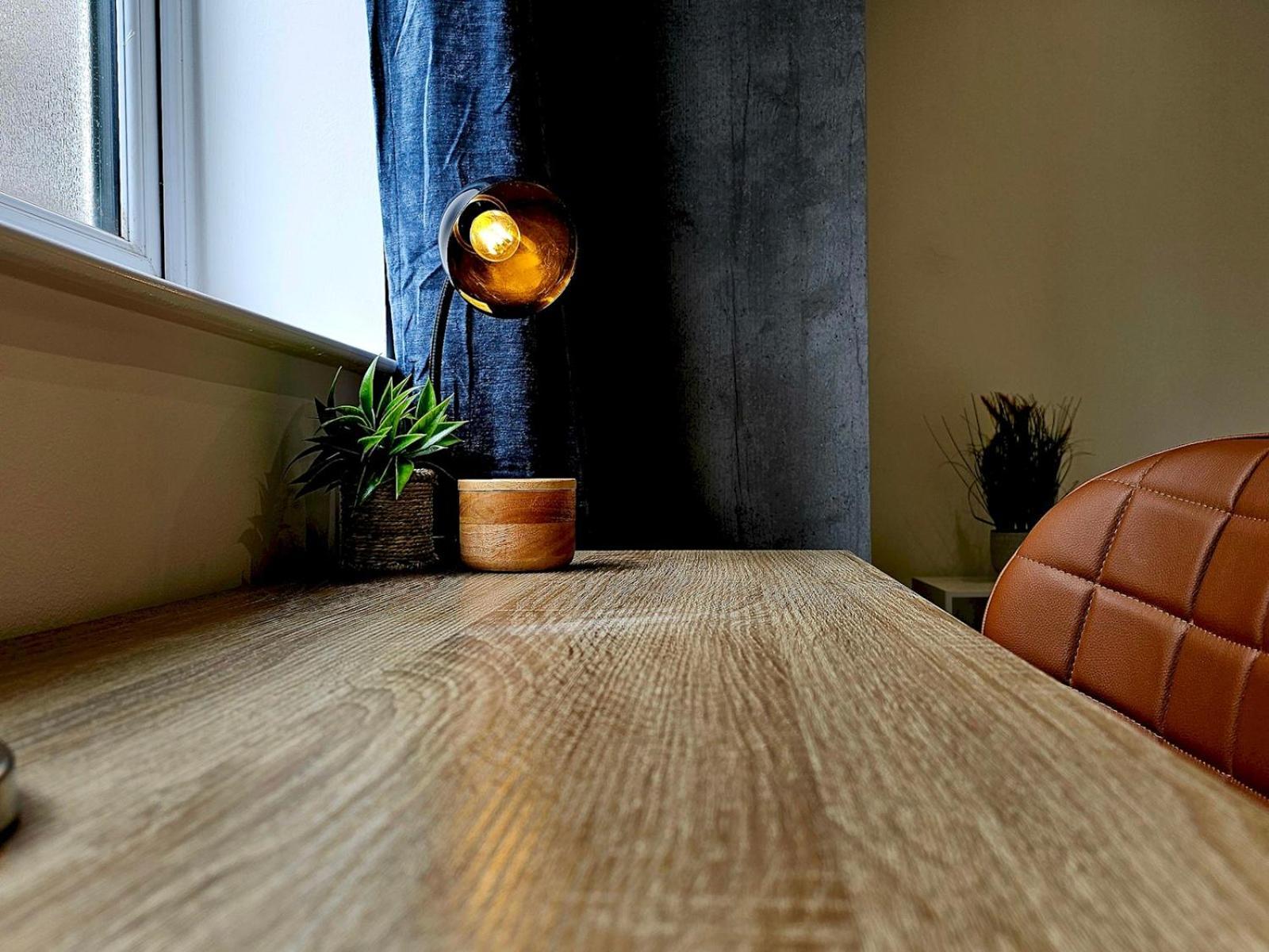 Pass The Keys Flat 3 - Stylish Modern Apt With Patio Telford Exterior photo